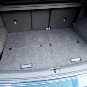 VW Tiguan III Standard-Ladeboden